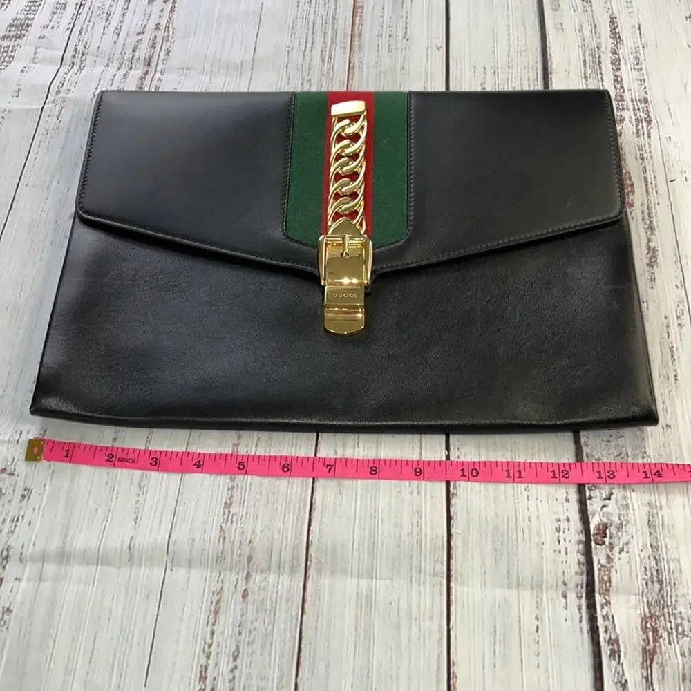 Gucci excellent used